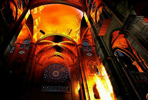 Фотографія VR-квесту Save Notre-Dame on Fire від компанії Oasis (Фото 1)