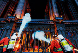 Фотография VR-квеста Save Notre-Dame on Fire от компании Oasis (Фото 2)